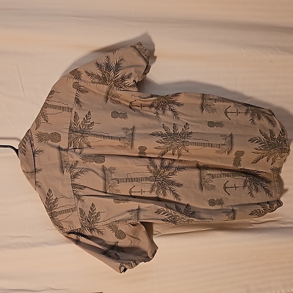 Hurley, aloha, tailored fit, button down, short sleeved, shirt - Picture 5 of 5